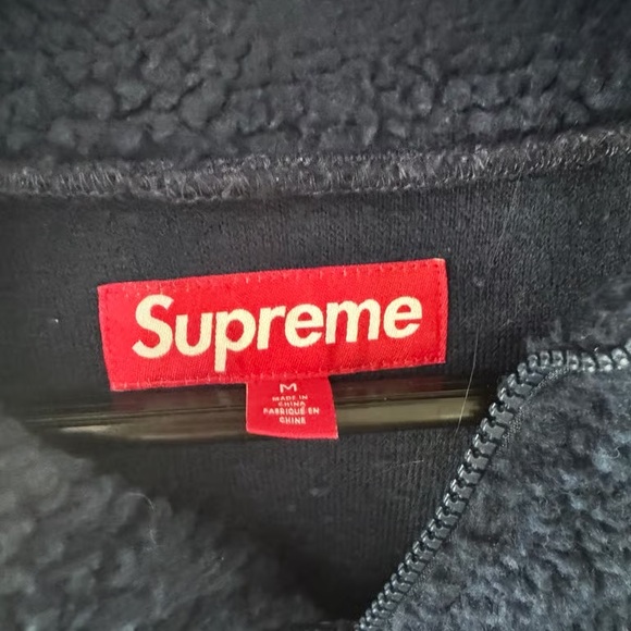 Supreme Navy Blue Fleece Puffer Jacket - Picture 3 of 3